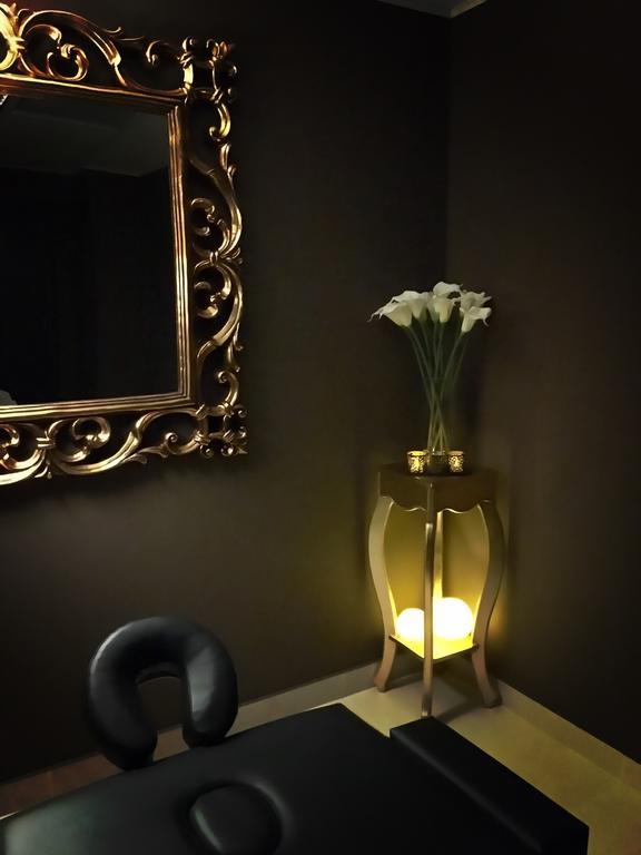 La Rocca Boutique Hotel Craiova Dış mekan fotoğraf
