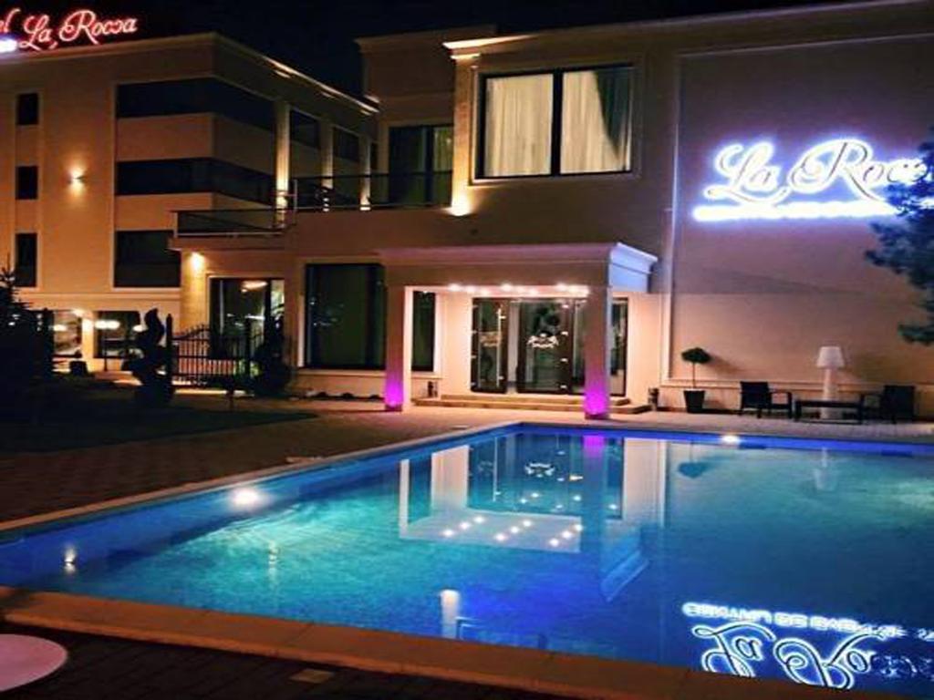 La Rocca Boutique Hotel Craiova Dış mekan fotoğraf